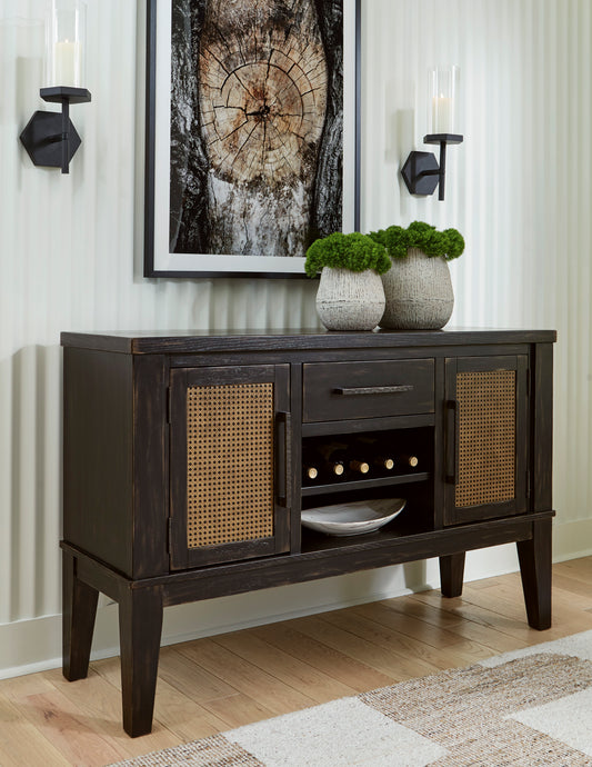 Gale Dining Room Server