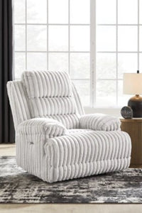 Tech Ridge Zero Wall Power Recliner -