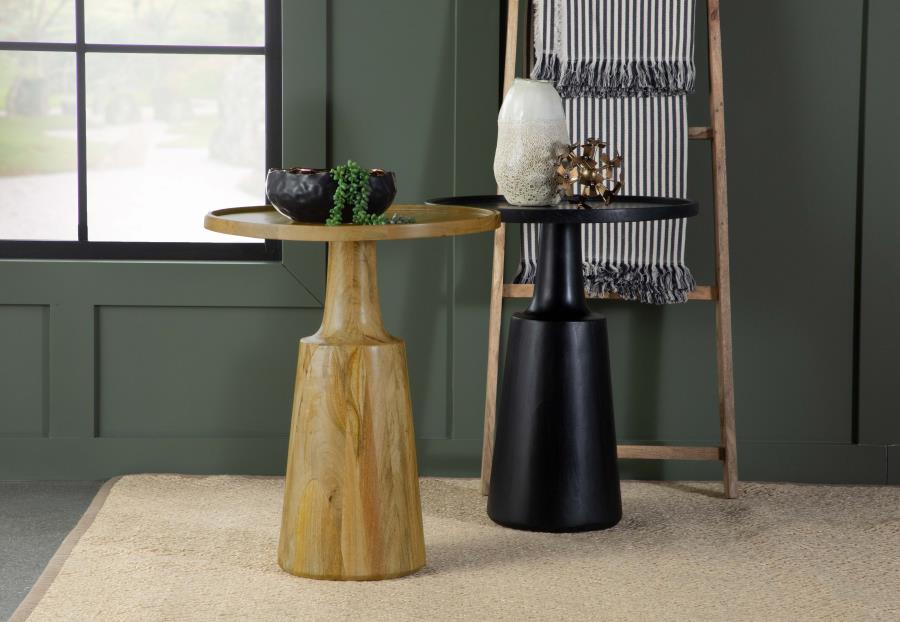 Izzy Black Accent Table -