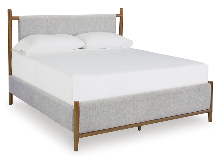 Lynn King Bed -