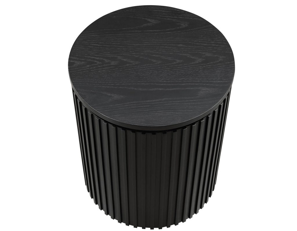 Calvin 18" Round Black End Table -